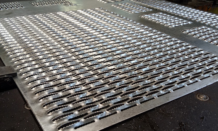 Perforated Anti-skid Plate