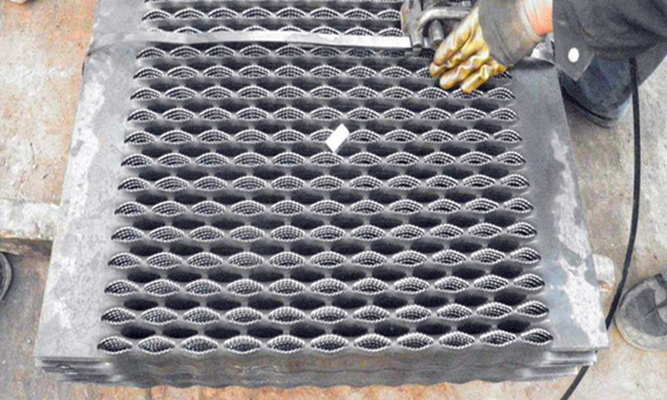 Stair safety grating
