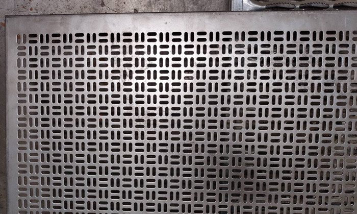 Perforated tray