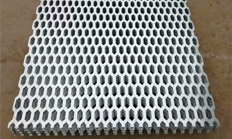 Punching Aluminum Sheet