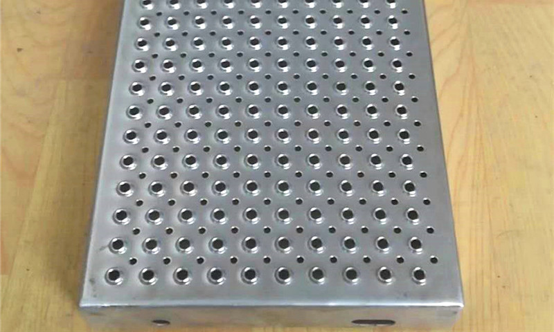 Stair Tread Grip Strut Safety Grating