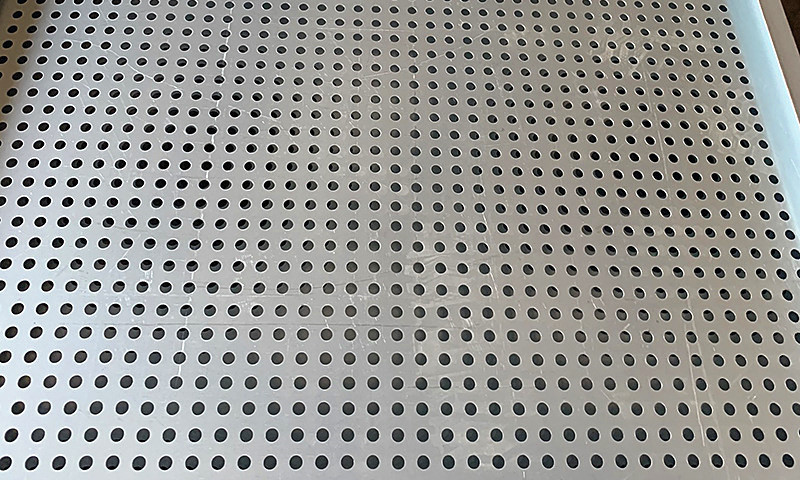 Round hole aluminum plate
