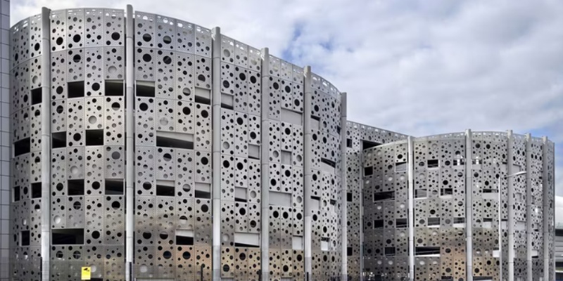 The perforated sheets are applied to the exterior wall decoration.